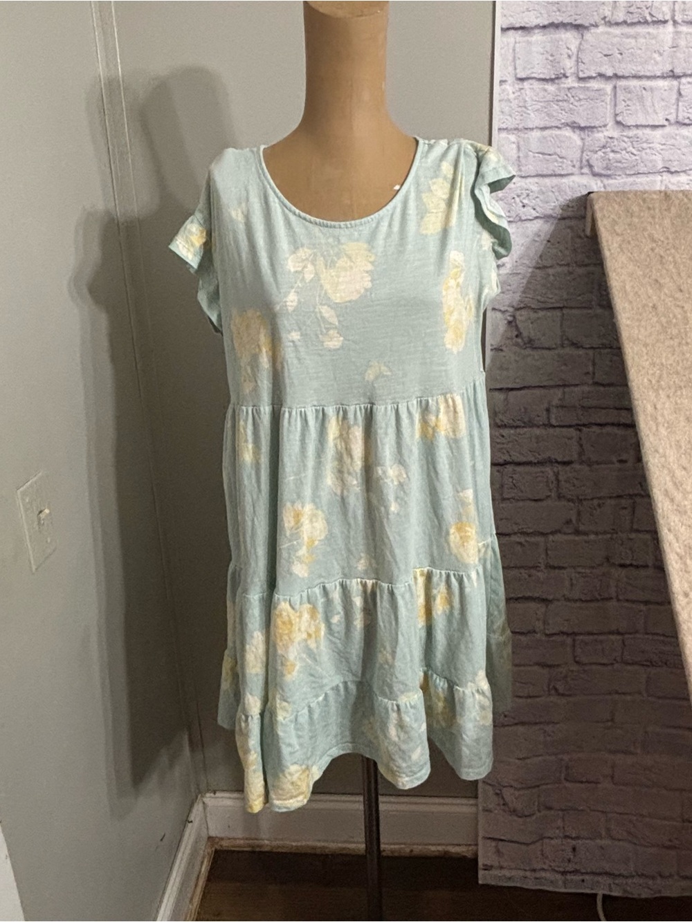 Light Blue Floral Tiered Dress size medium